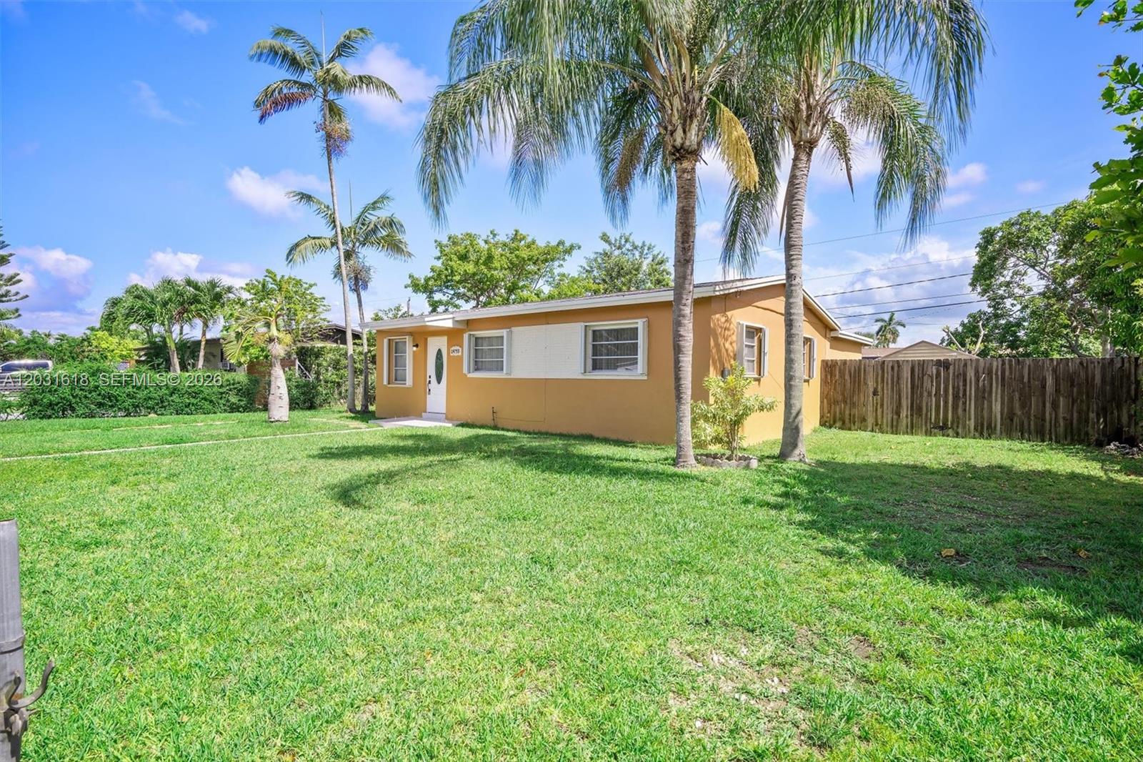 HMSTD LAKE PARK HOMES - Residential Lease