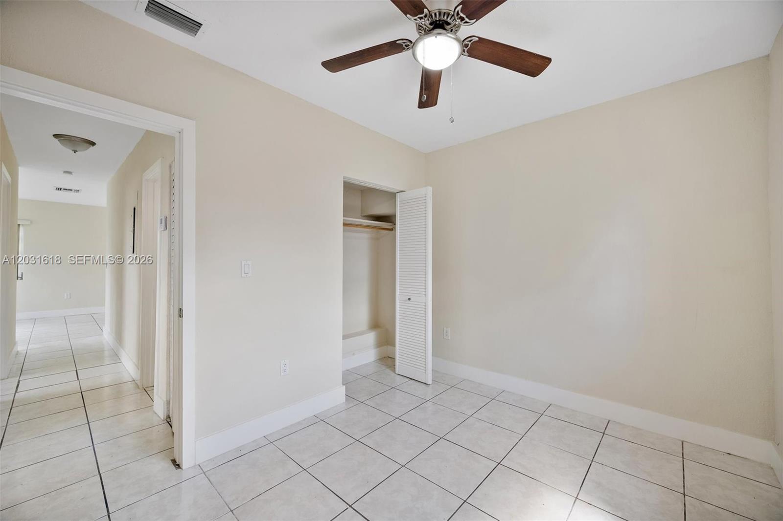 HMSTD LAKE PARK HOMES - Residential Lease