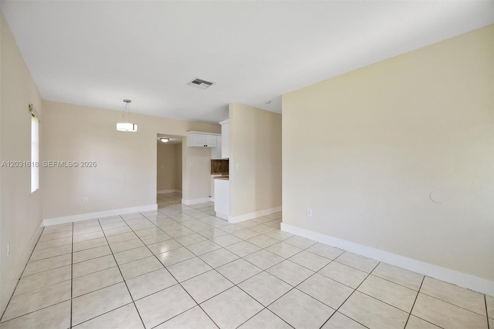 HMSTD LAKE PARK HOMES - Residential Lease