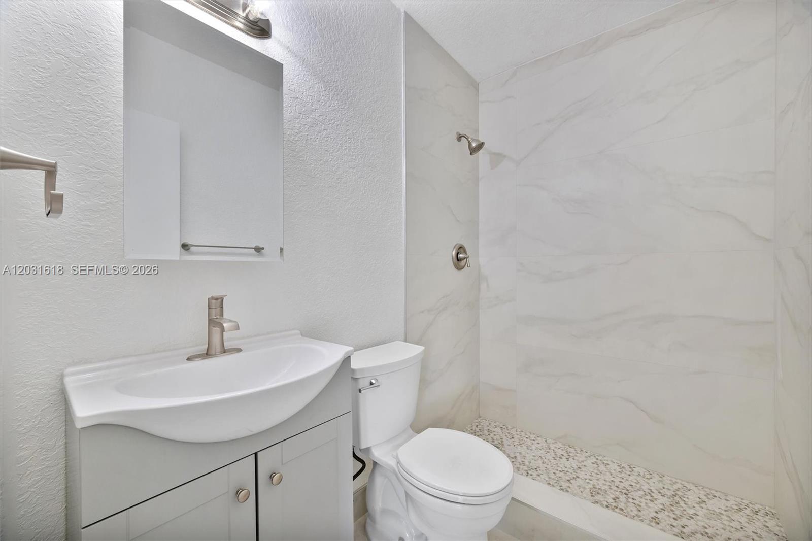HMSTD LAKE PARK HOMES - Residential Lease