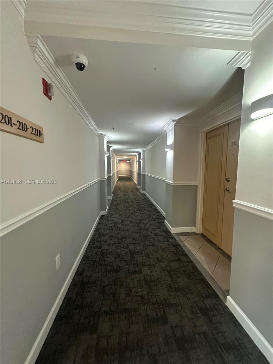 DORAL HOUSE CONDO NO 1 - Residential