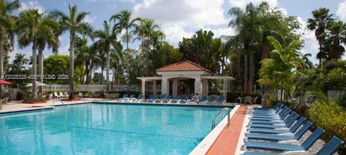 DORAL HOUSE CONDO NO 1 - Residential