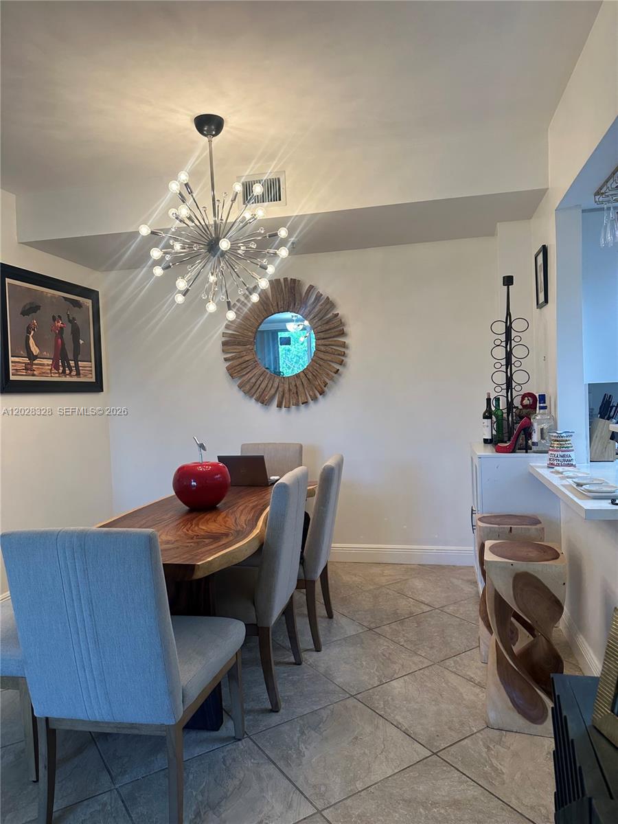 DORAL HOUSE CONDO NO 1 - Residential
