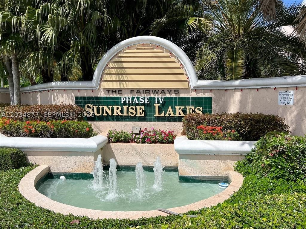 SUNRISE LAKES 204 CONDO - Residential