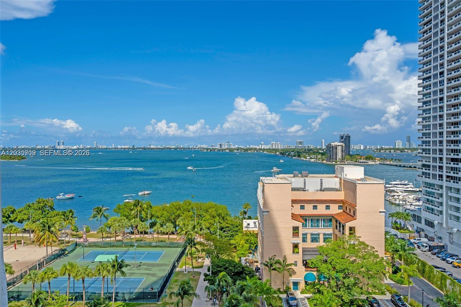 OPERA TOWER CONDO - Residential