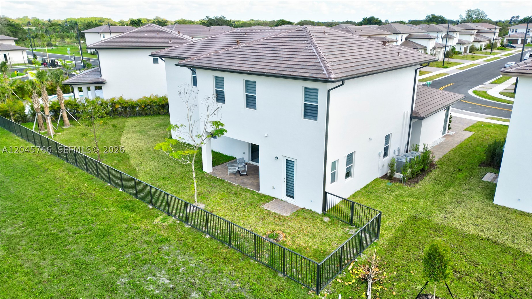 RESERVE AT DAVIE - Residential