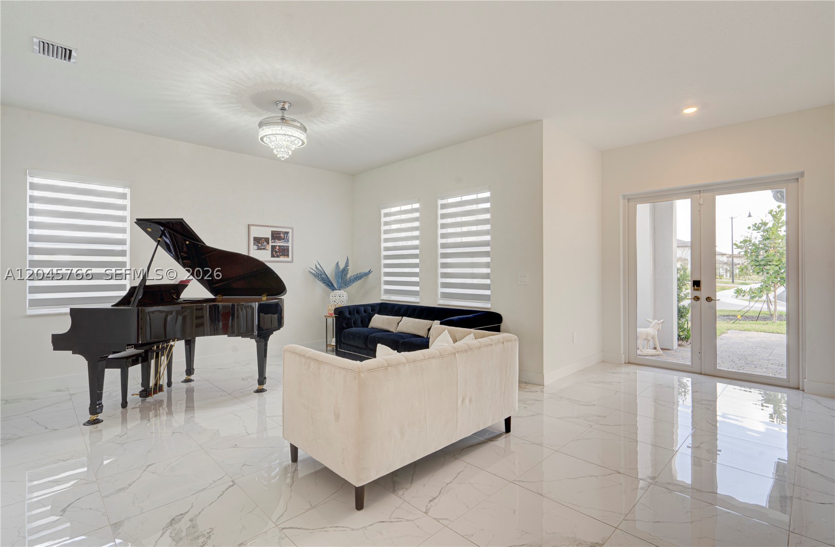 RESERVE AT DAVIE - Residential
