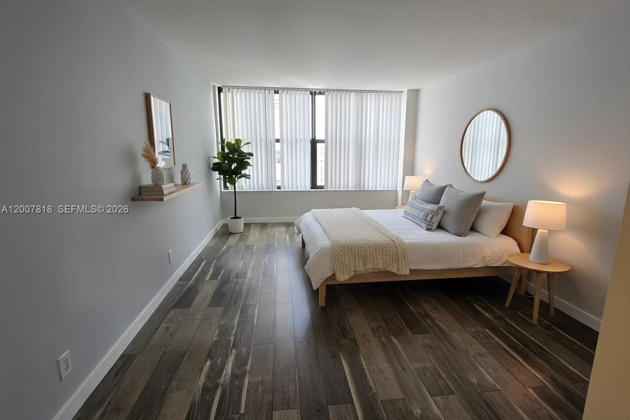 OLYMPUS CONDO PHASE C - Residential