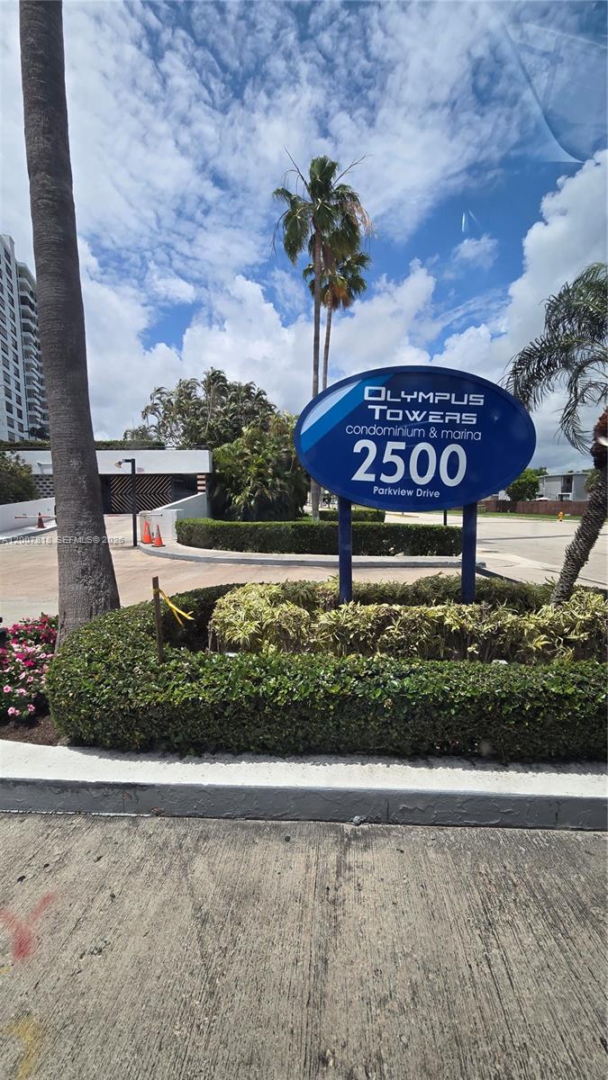 OLYMPUS CONDO PHASE C - Residential