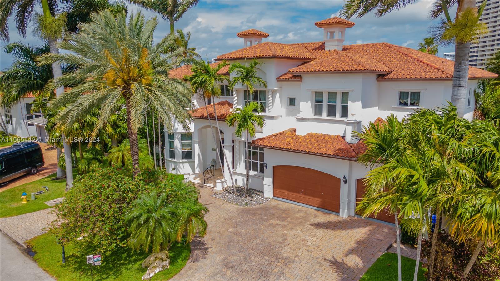 EASTERN SHORES 1ST ADD - Residential