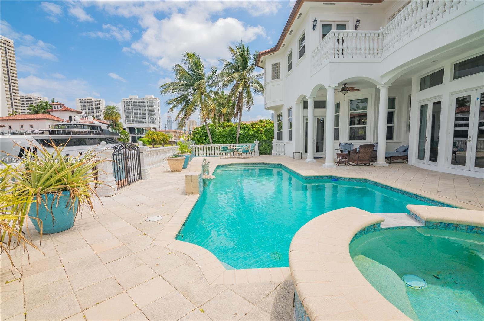 EASTERN SHORES 1ST ADD - Residential