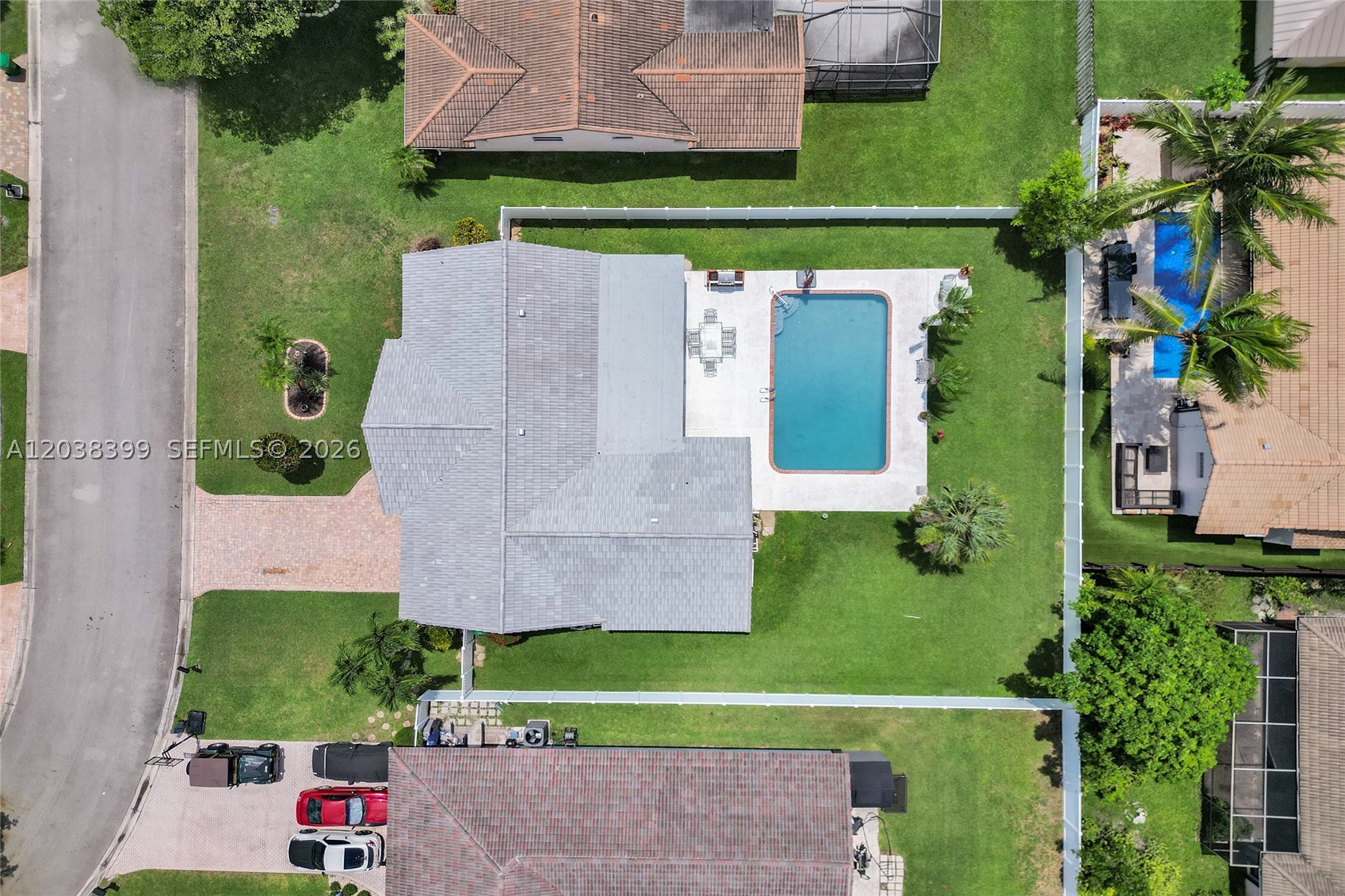 RAMBLEWOOD - Residential