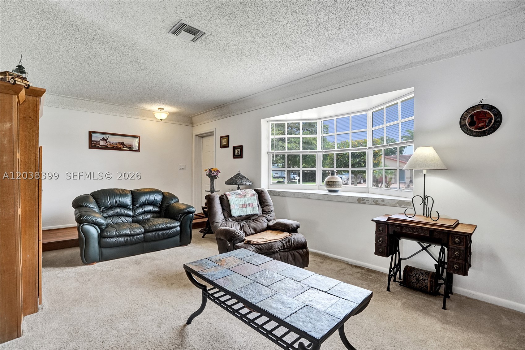 RAMBLEWOOD - Residential