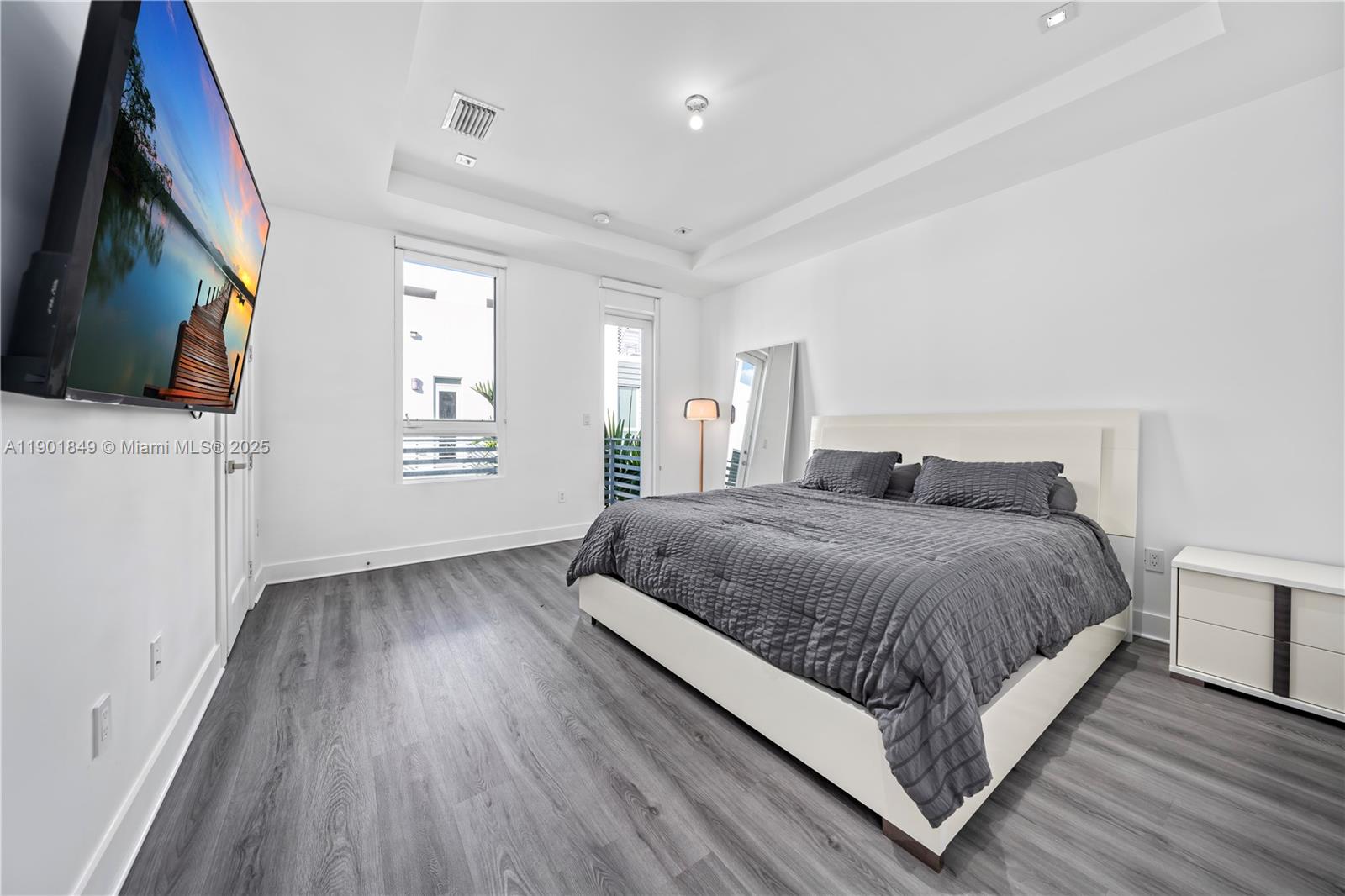 CONTEMPO TOWNHOMES - Residential
