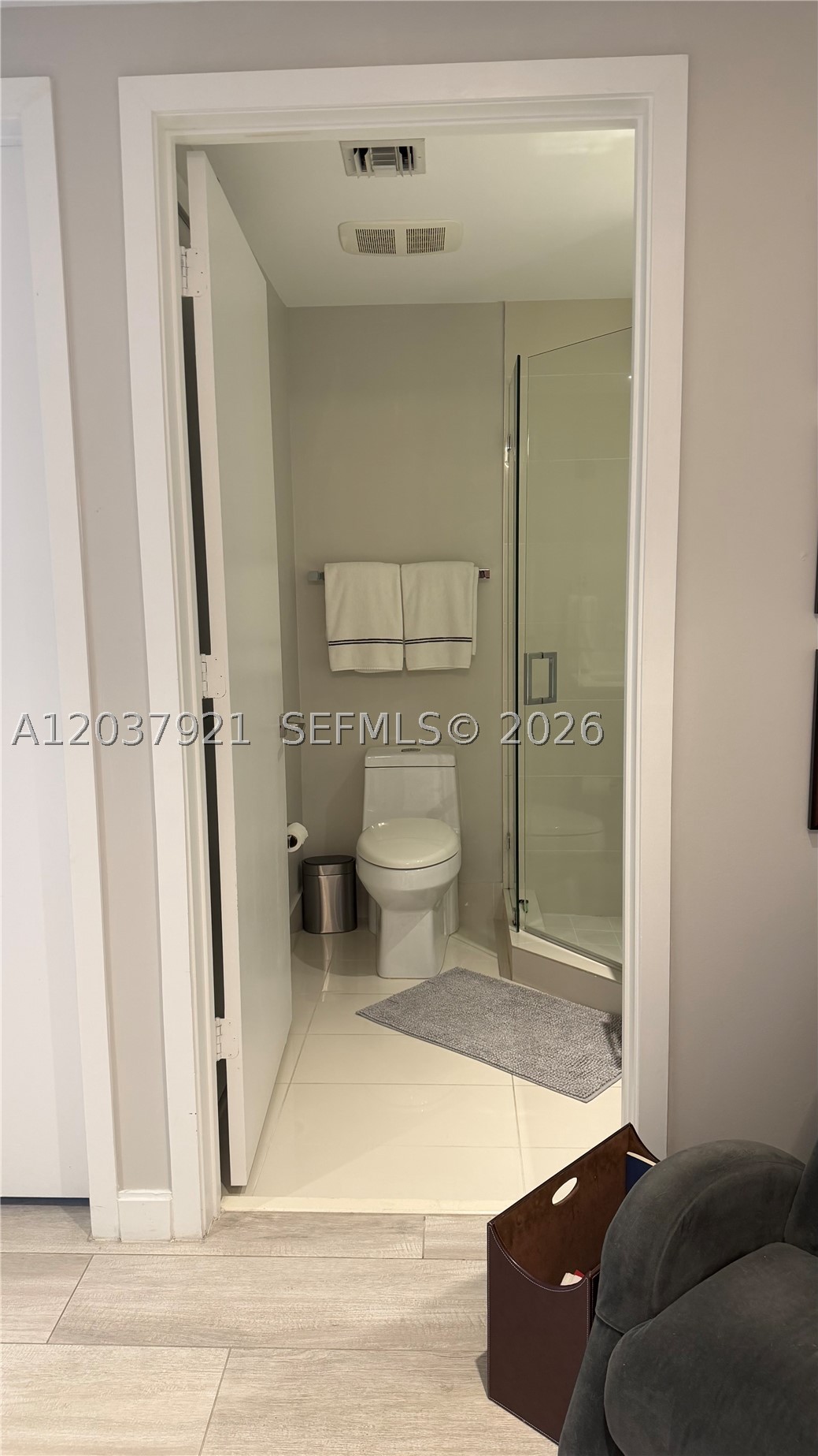 BRICKELL HEIGHTS EAST CON - Residential Lease