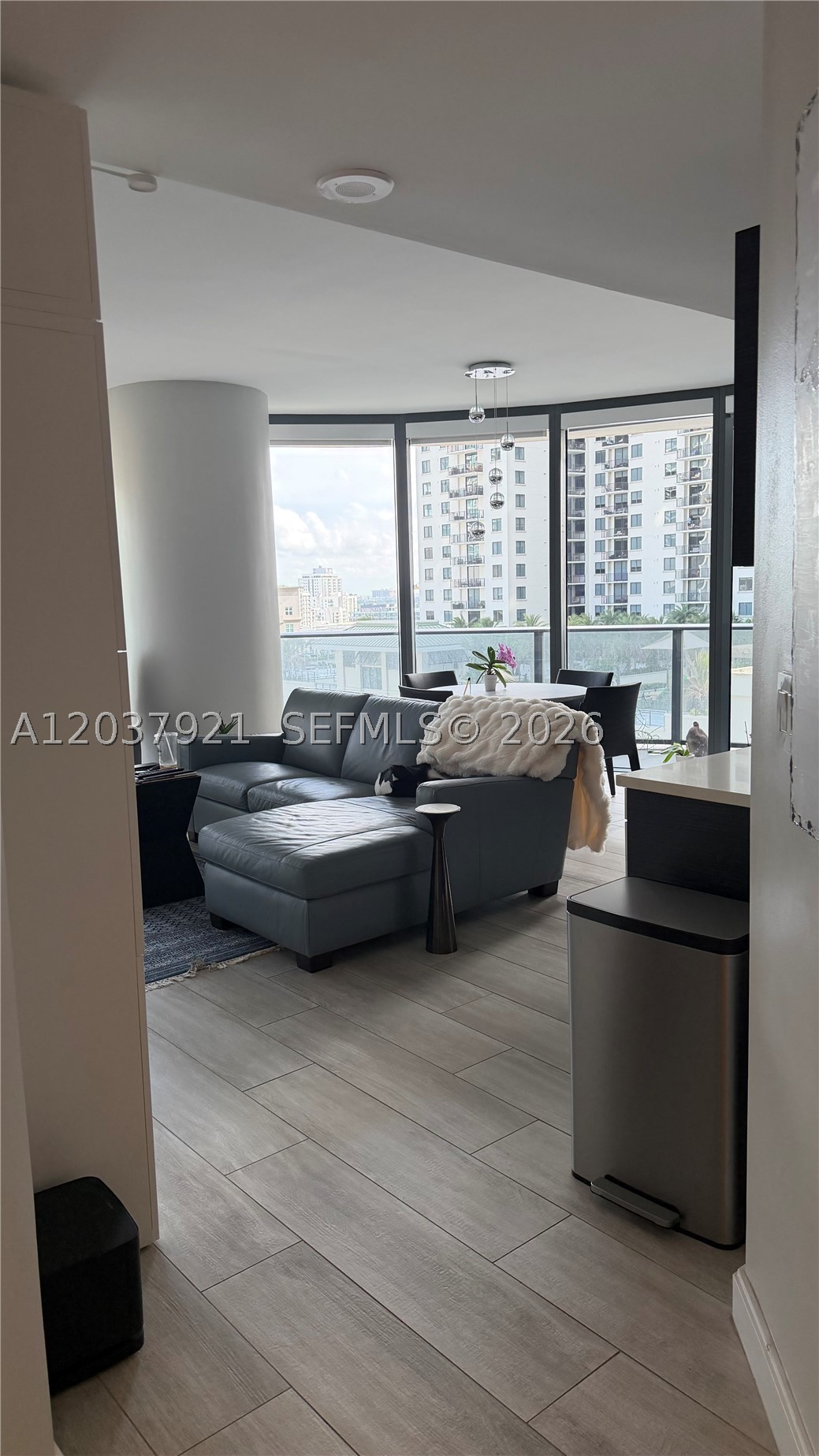 BRICKELL HEIGHTS EAST CON - Residential Lease