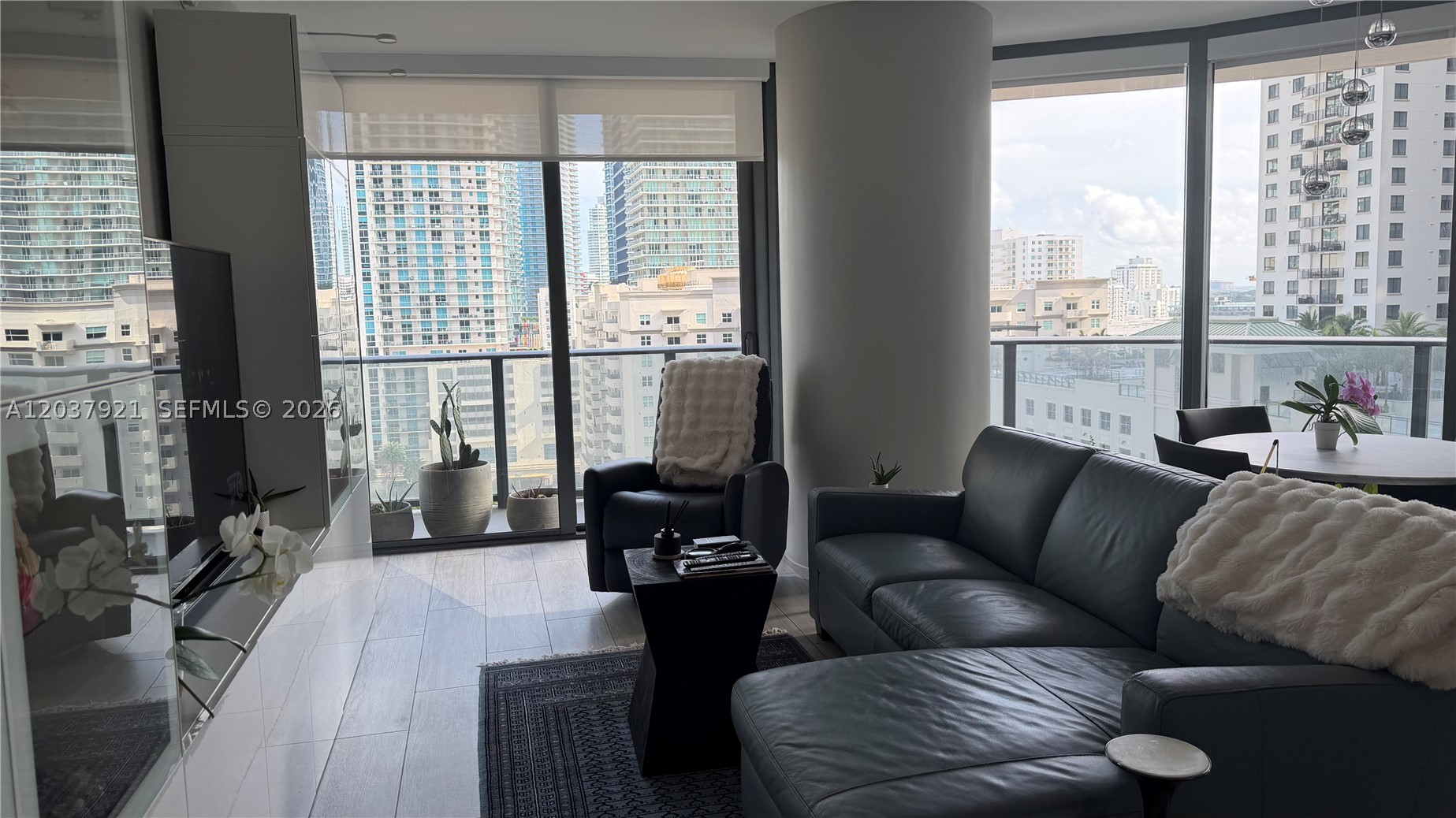 BRICKELL HEIGHTS EAST CON - Residential Lease
