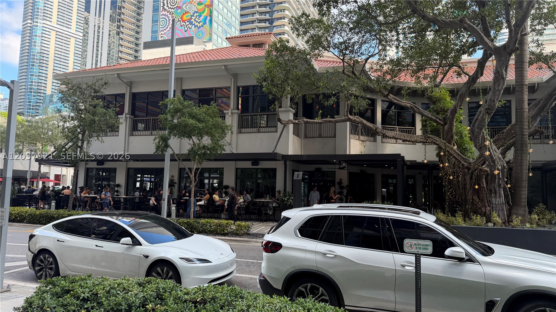 BRICKELL HEIGHTS EAST CON - Residential Lease