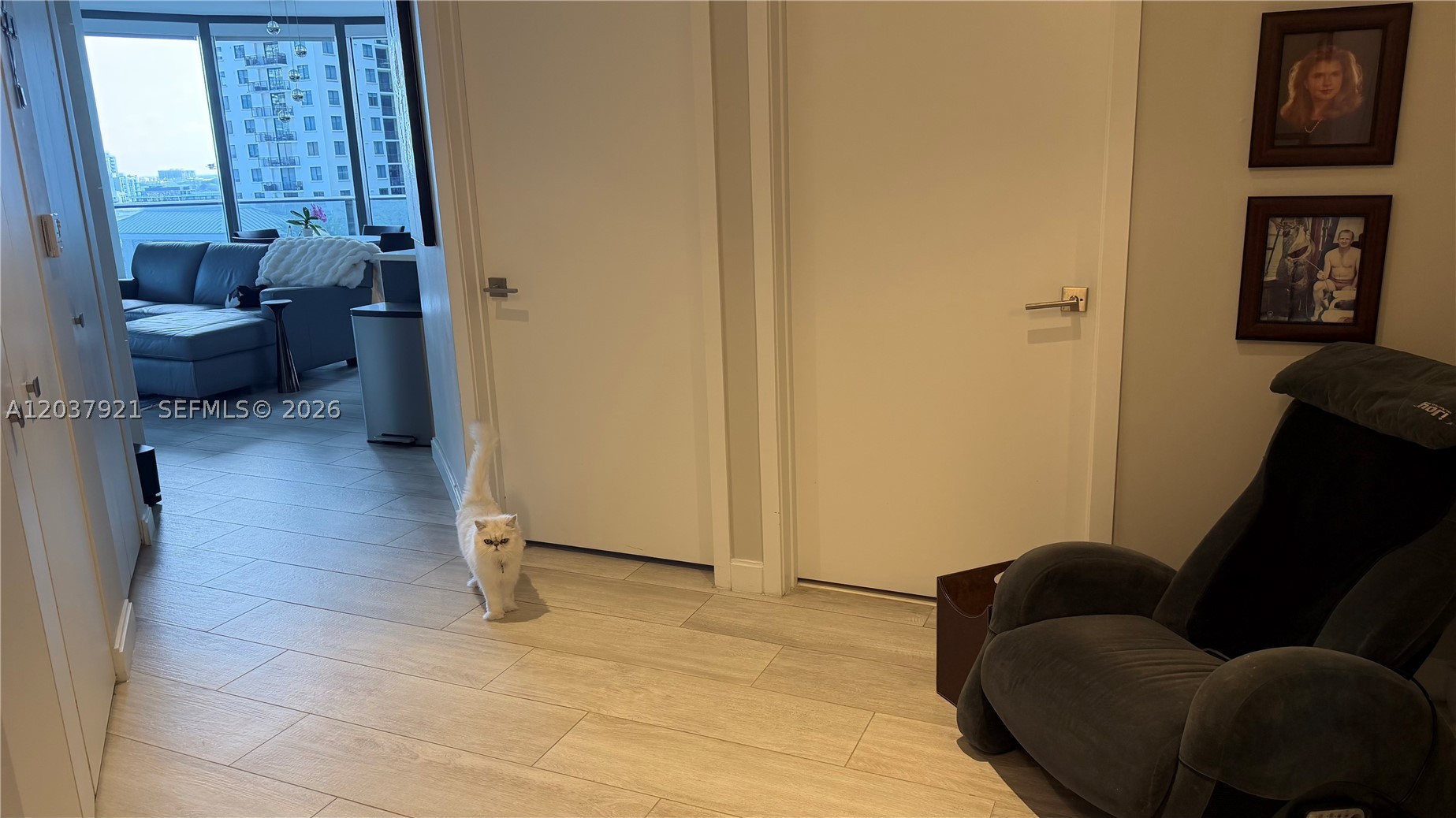 BRICKELL HEIGHTS EAST CON - Residential Lease