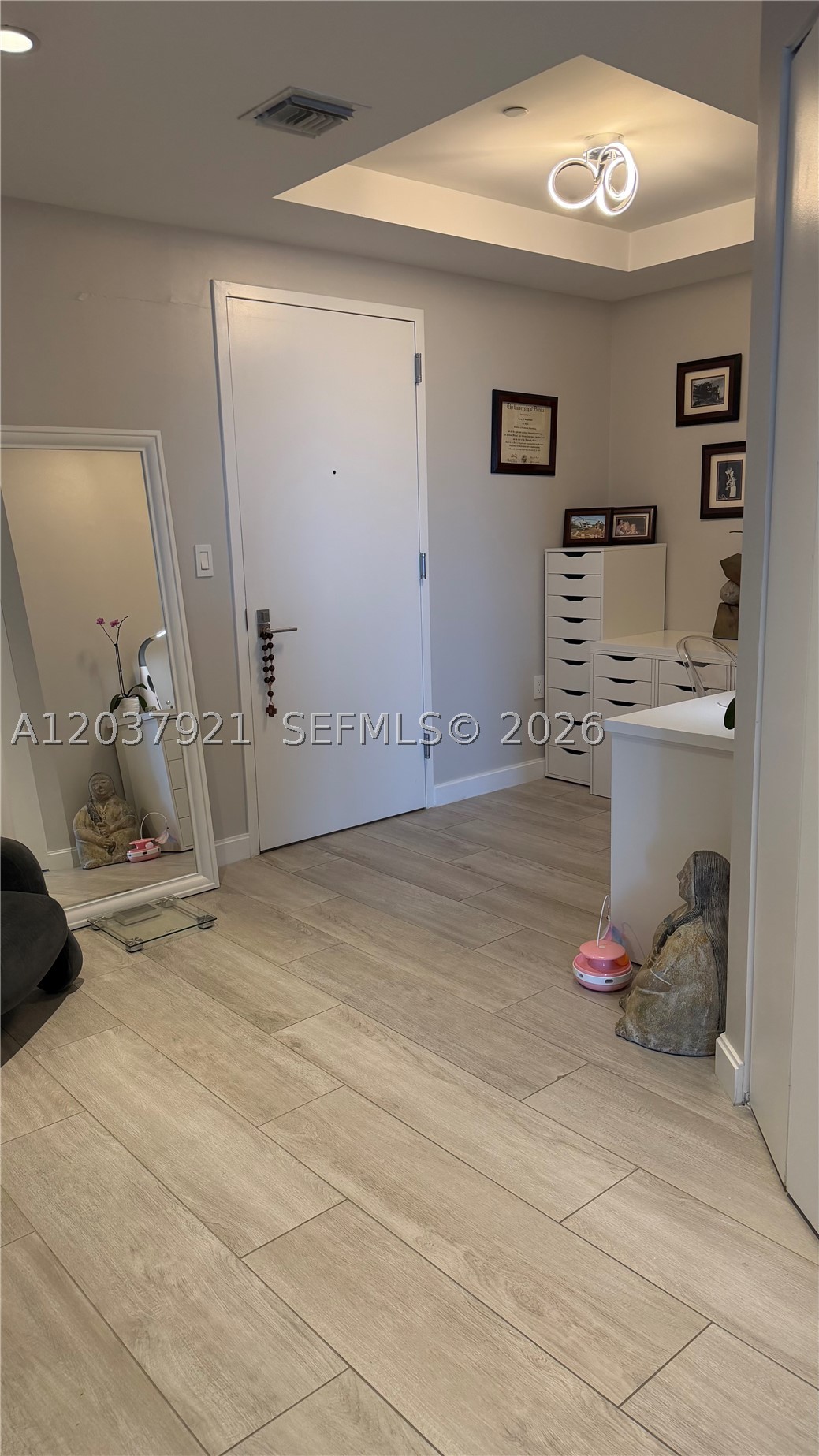 BRICKELL HEIGHTS EAST CON - Residential Lease