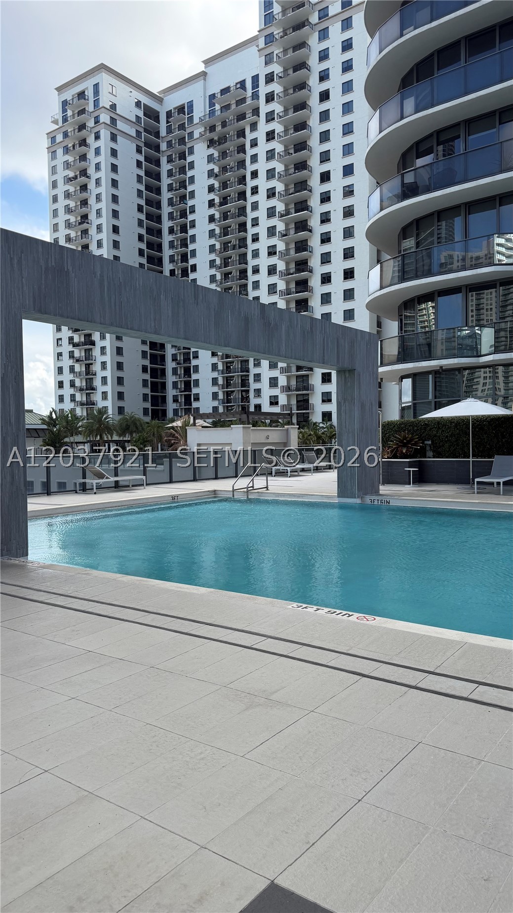 BRICKELL HEIGHTS EAST CON - Residential Lease
