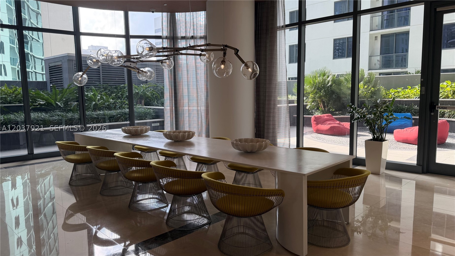 BRICKELL HEIGHTS EAST CON - Residential Lease