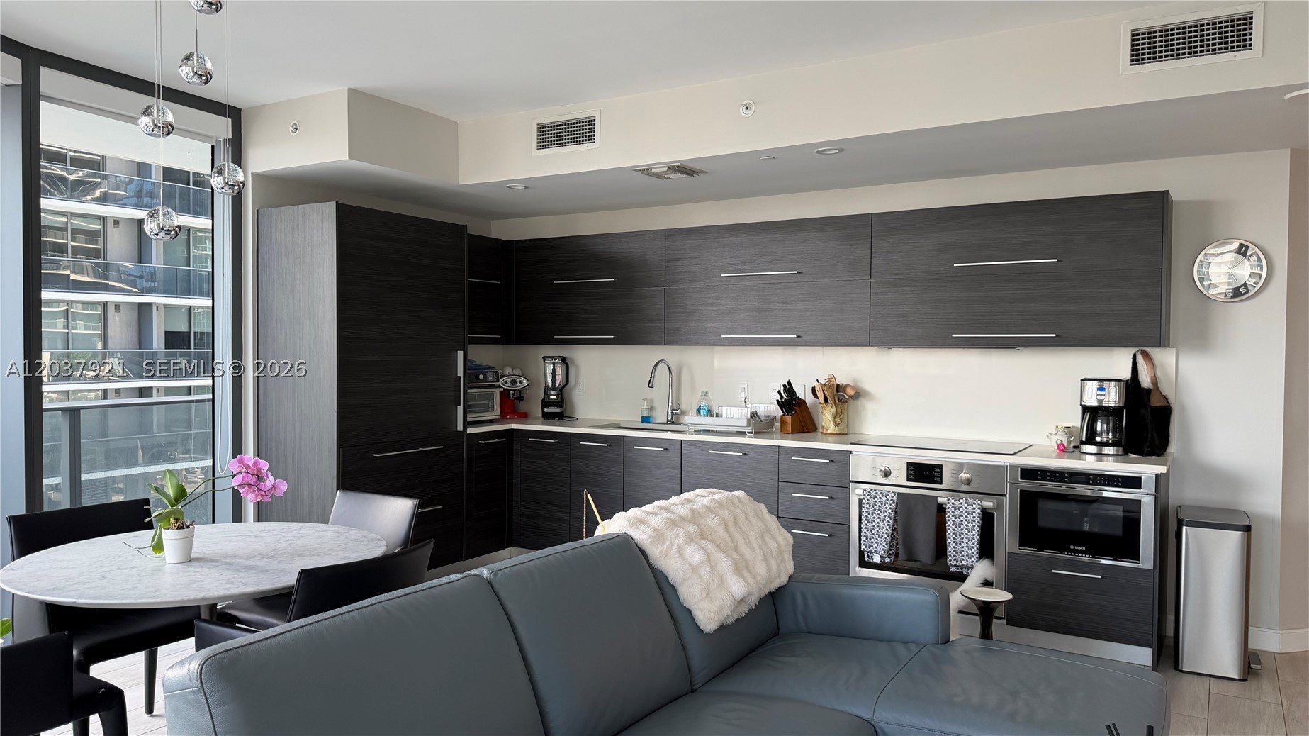 BRICKELL HEIGHTS EAST CON - Residential Lease