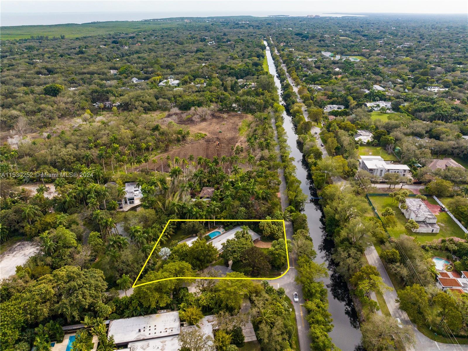 KERRWOOD OAKS - Residential