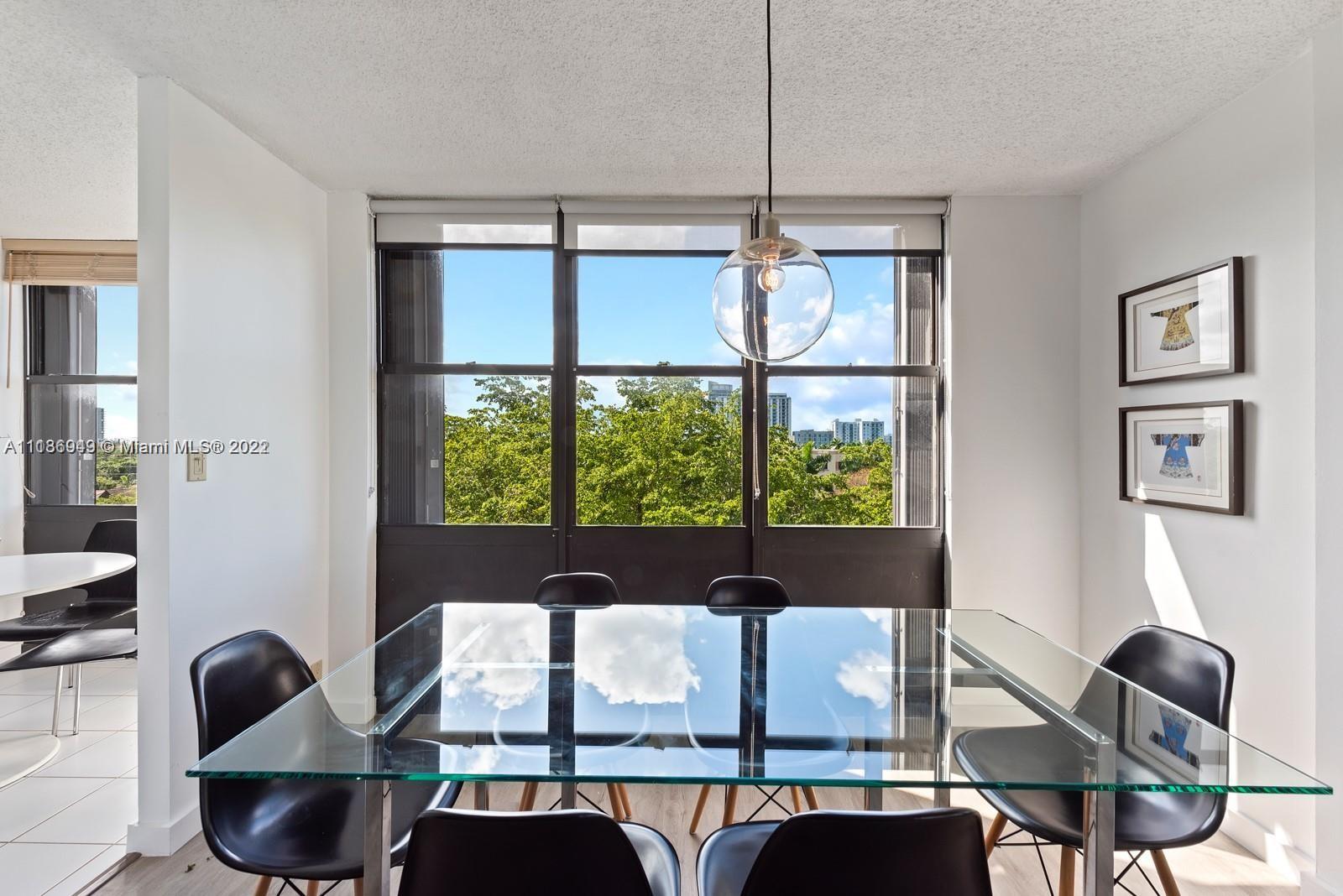 BRICKELL PLACE CONDO - Residential Lease