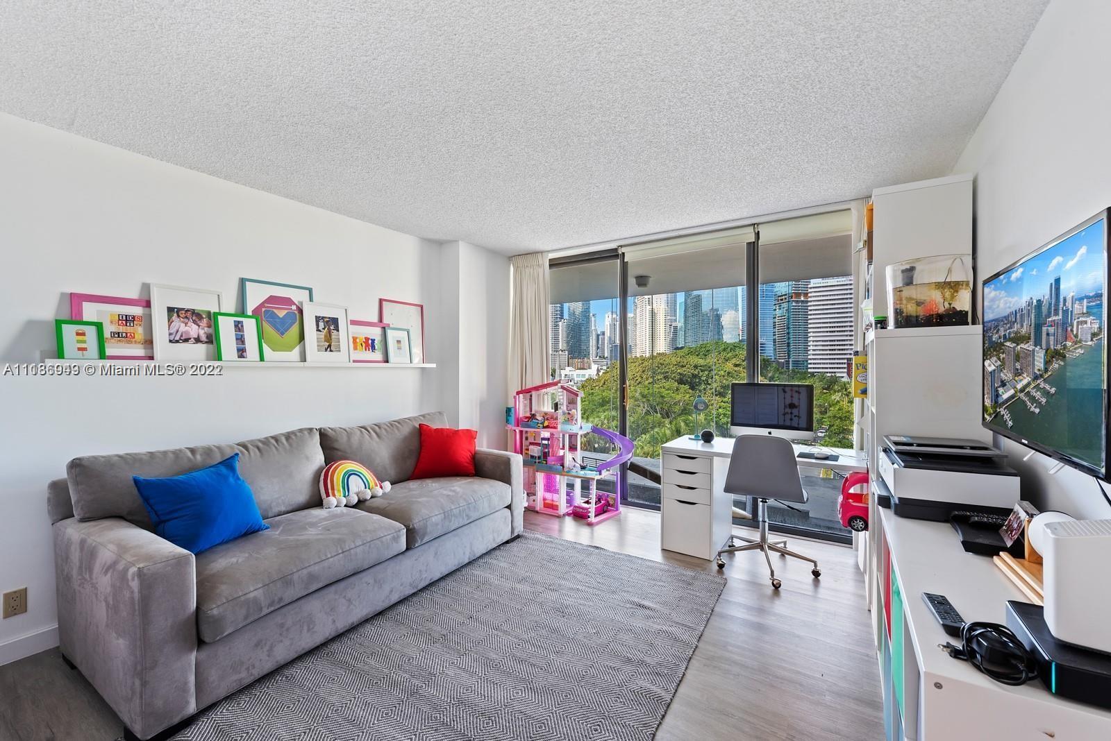 BRICKELL PLACE CONDO - Residential Lease