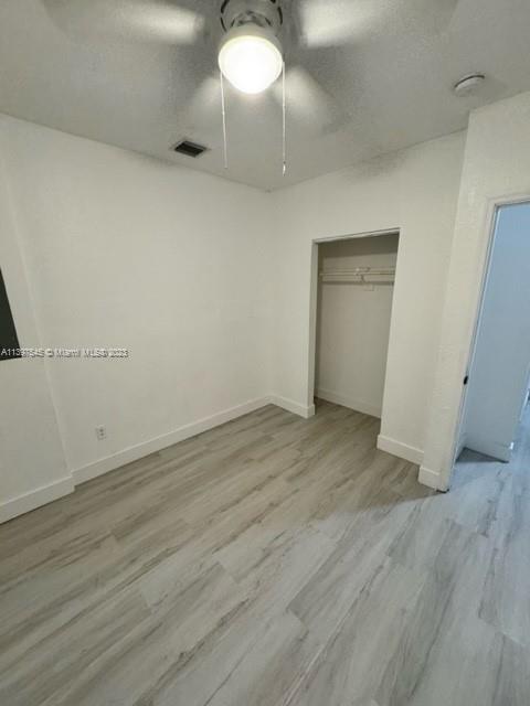 PALMLAND ESTATES - Residential Lease