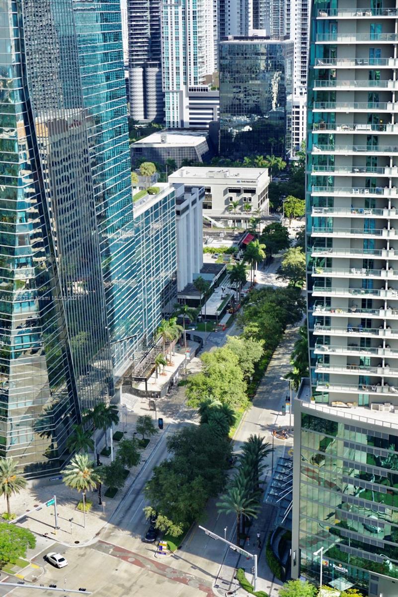 THE PALACE CONDO - Residential Lease