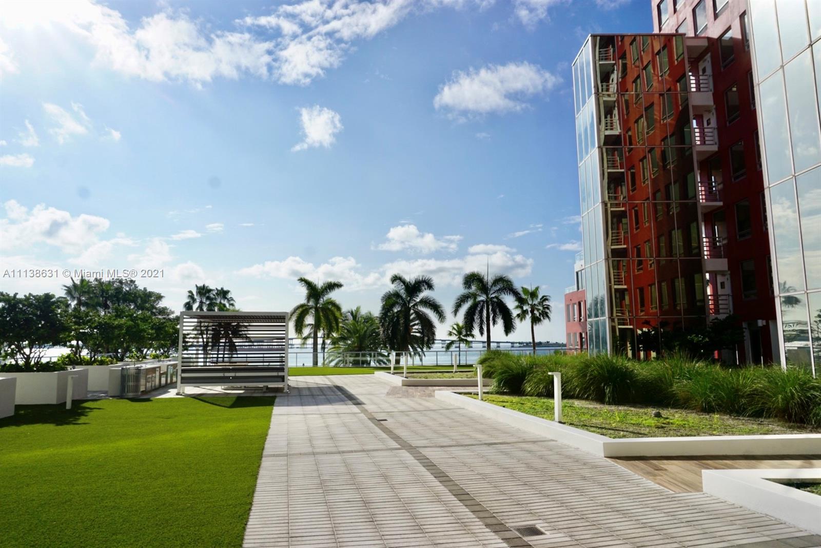 THE PALACE CONDO - Residential Lease
