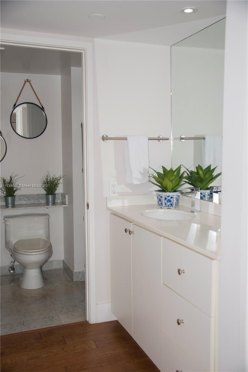 THE PALACE CONDO - Residential Lease