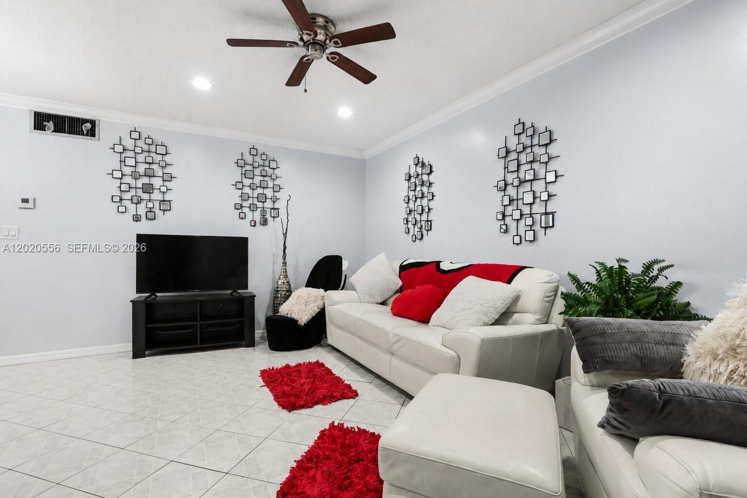 CYPRESS GARDENS CONDOMINI - Residential