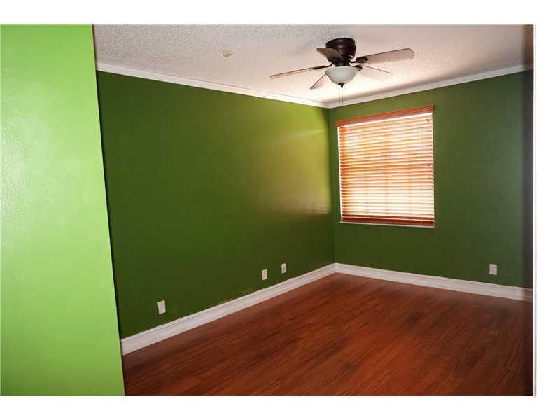 SILVER LAKES PHASE III RE - Residential Lease