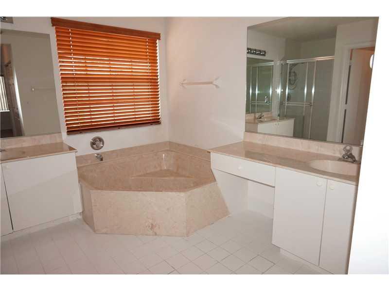 SILVER LAKES PHASE III RE - Residential Lease