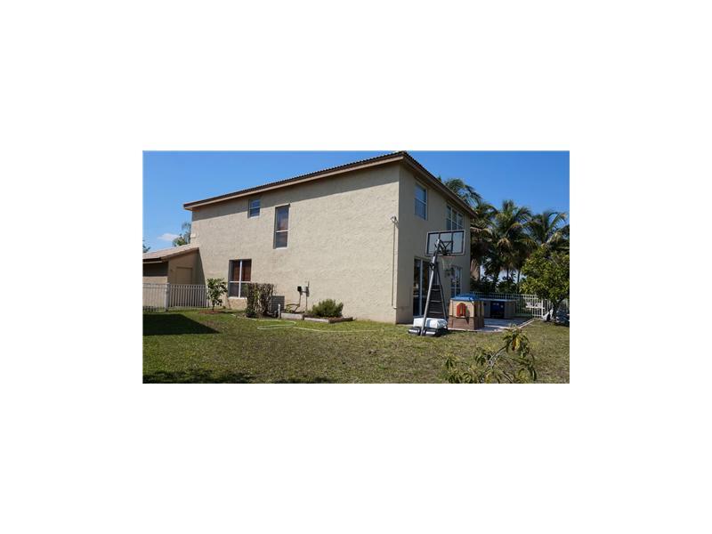 SILVER LAKES PHASE III RE - Residential Lease