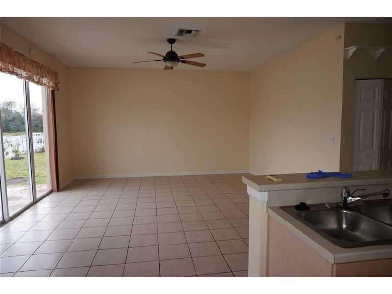 SILVER LAKES PHASE III RE - Residential Lease