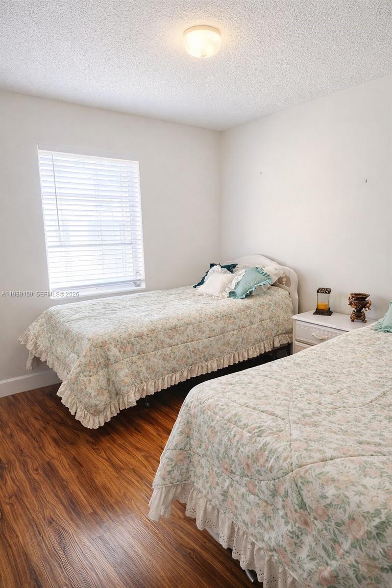 WINSTON PARK UNIT 6 - Residential