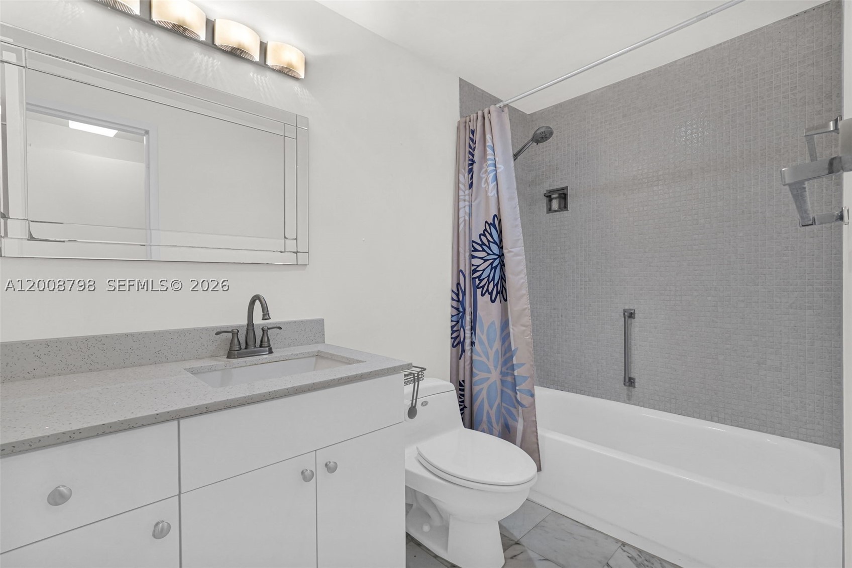 CORINTHIAN CONDO - Residential