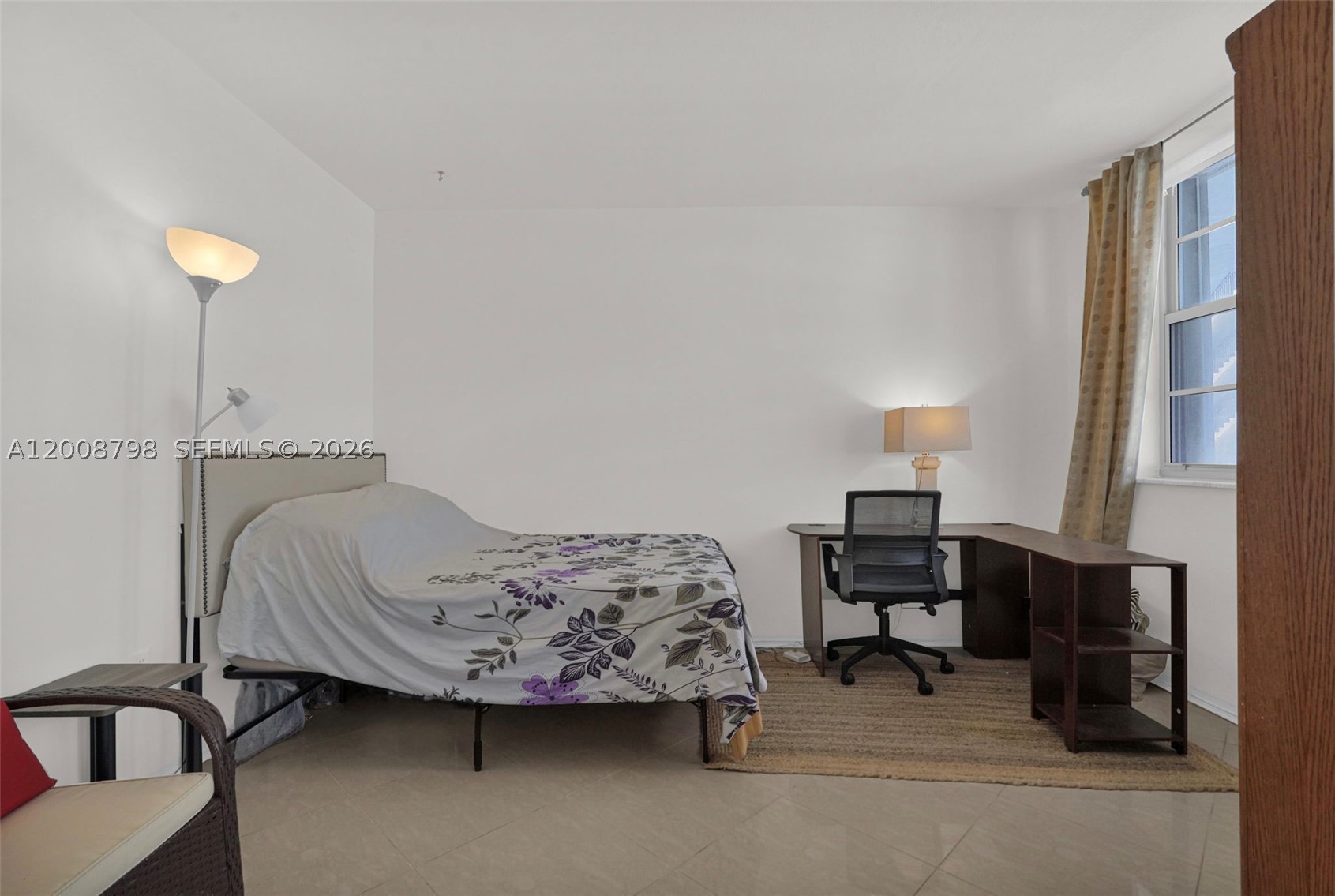 CORINTHIAN CONDO - Residential