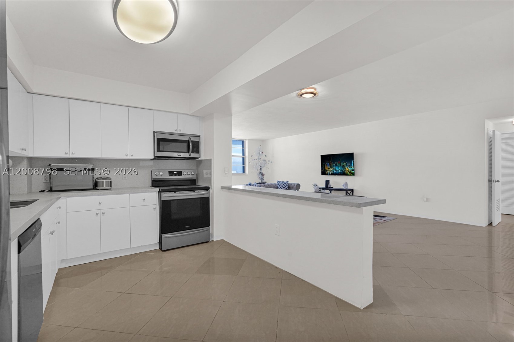 CORINTHIAN CONDO - Residential