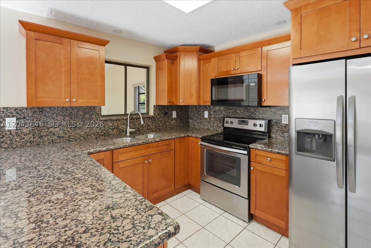 PUEBLO DEL SOL SEC 4 - Residential