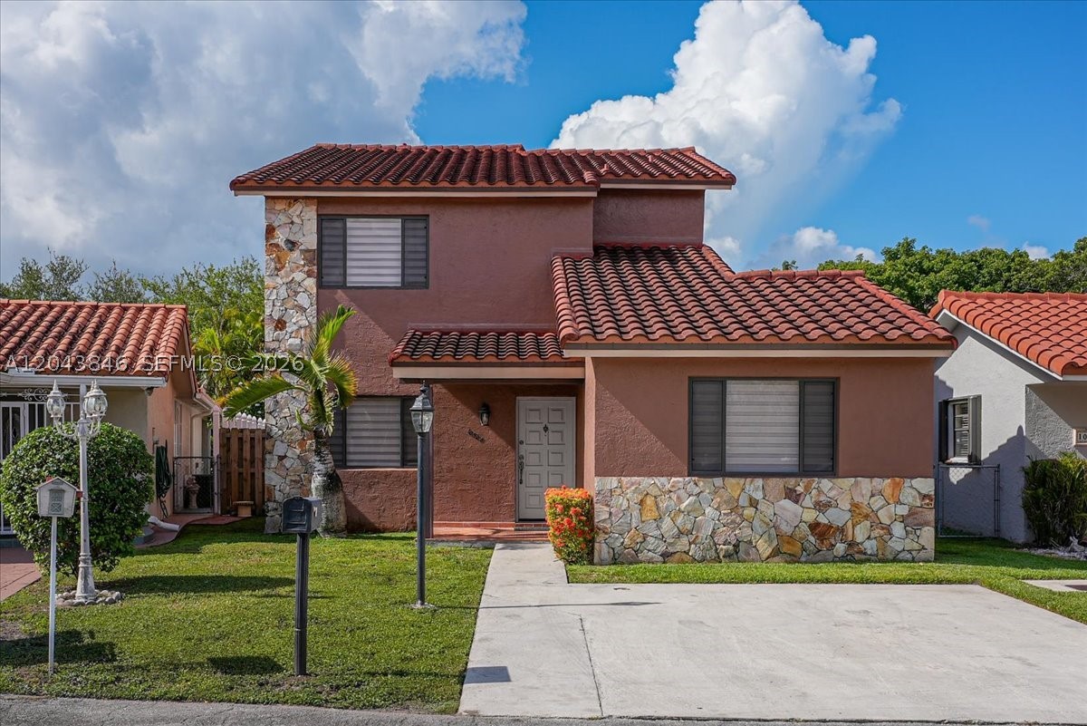 PUEBLO DEL SOL SEC 4 - Residential