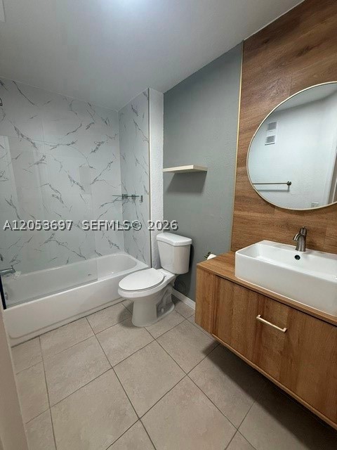 CORAL KEY CONDO - Residential Lease