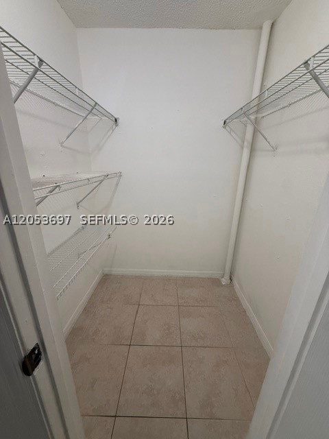 CORAL KEY CONDO - Residential Lease