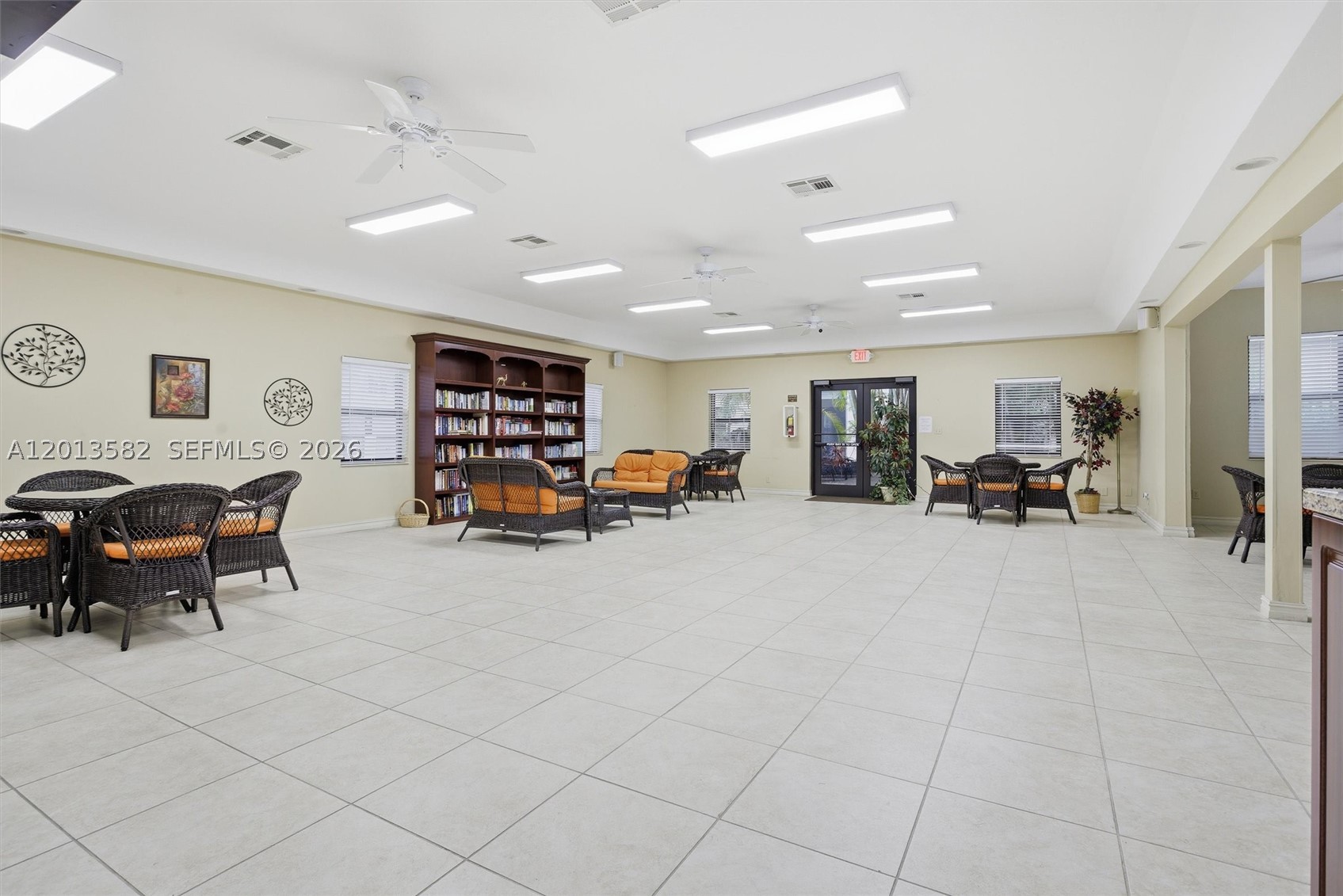 VIEWPOINTE CONDO - Residential
