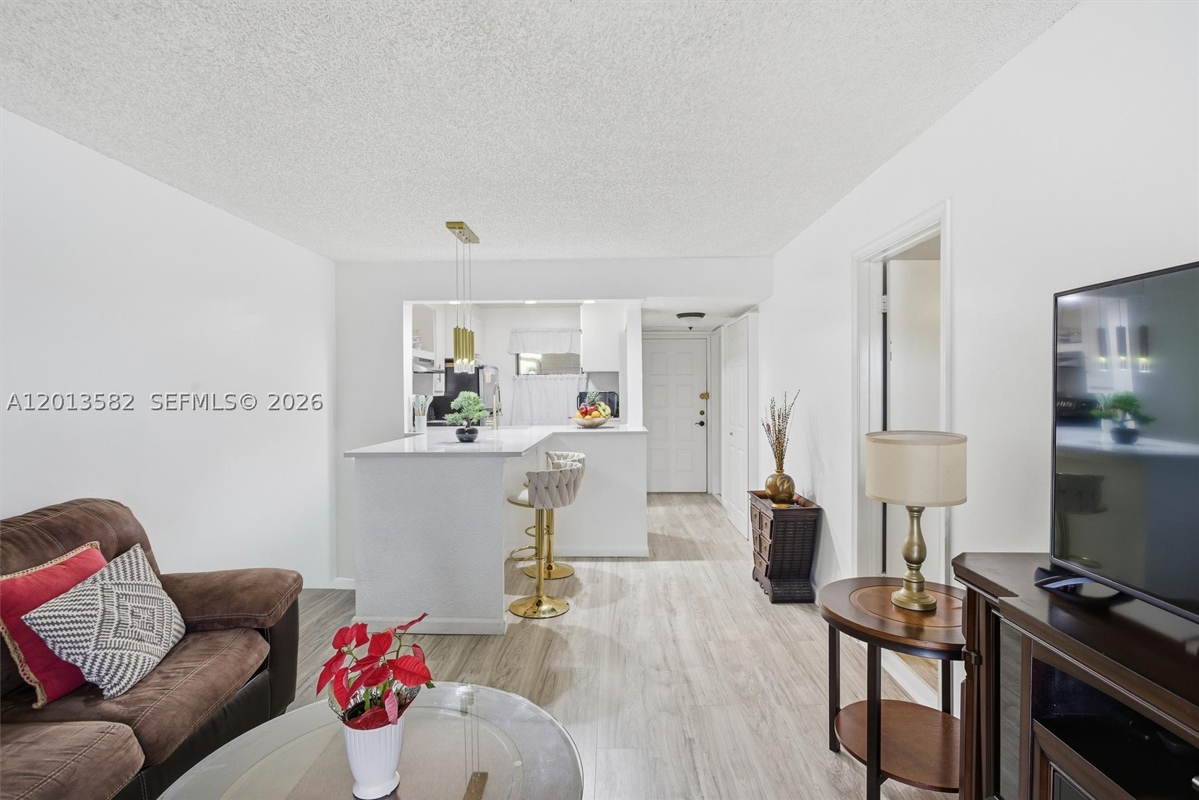 VIEWPOINTE CONDO - Residential