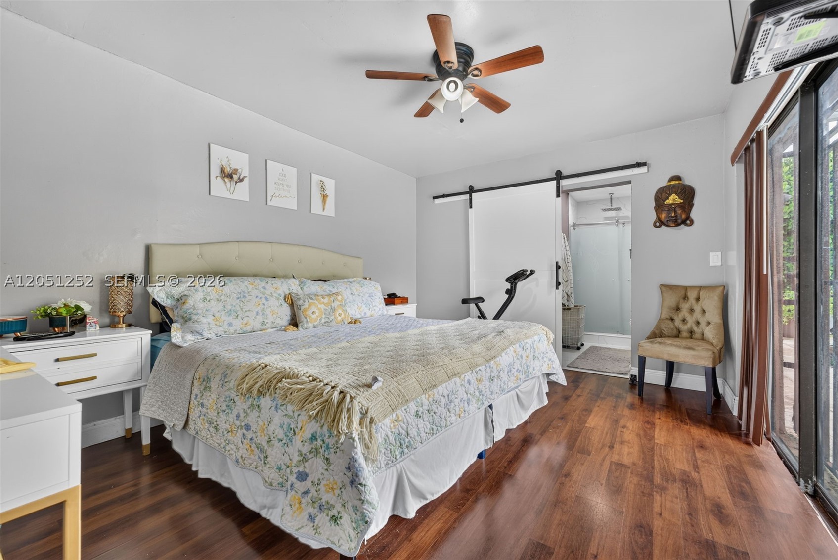 SOUTH MIAMI LAKES - Residential